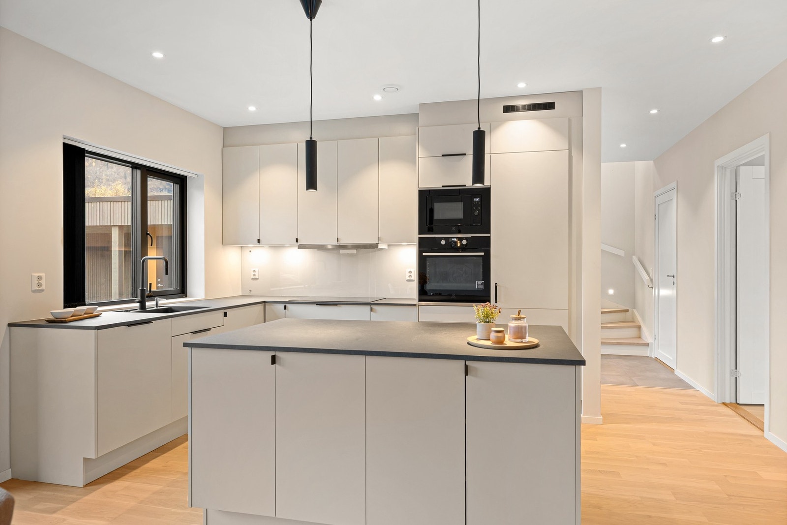 Huset har en god og praktisk planløsning. Galleribilde