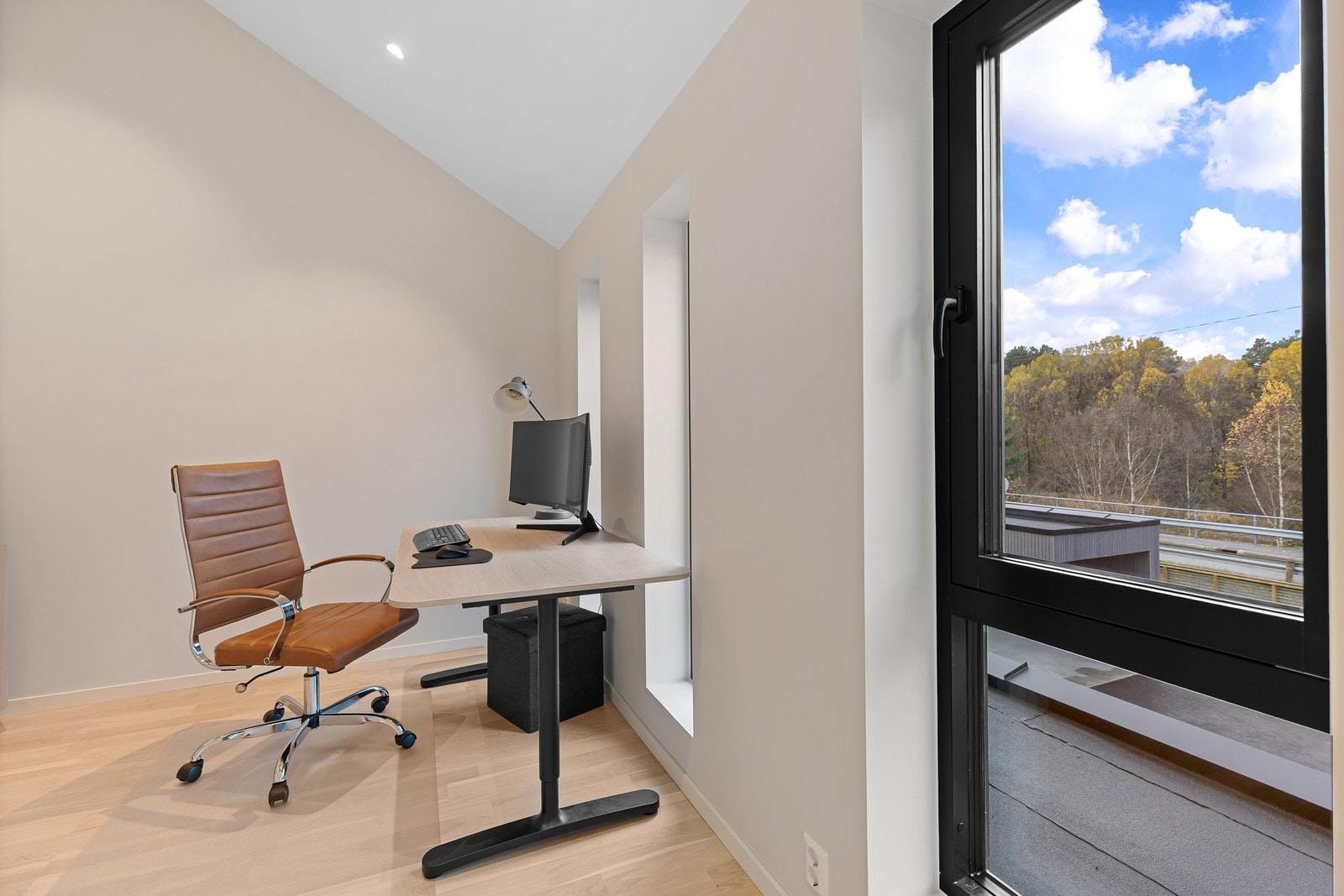 Soverom som i dag blir benyttet som kontor. Galleribilde