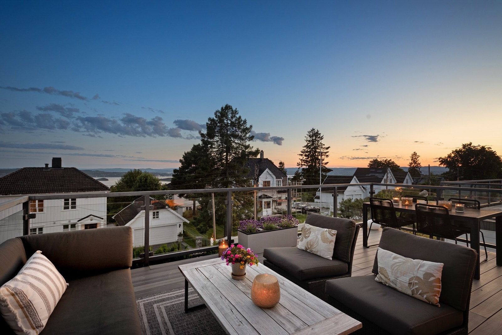 Her kan du nyte flotte solnedganger Galleribilde