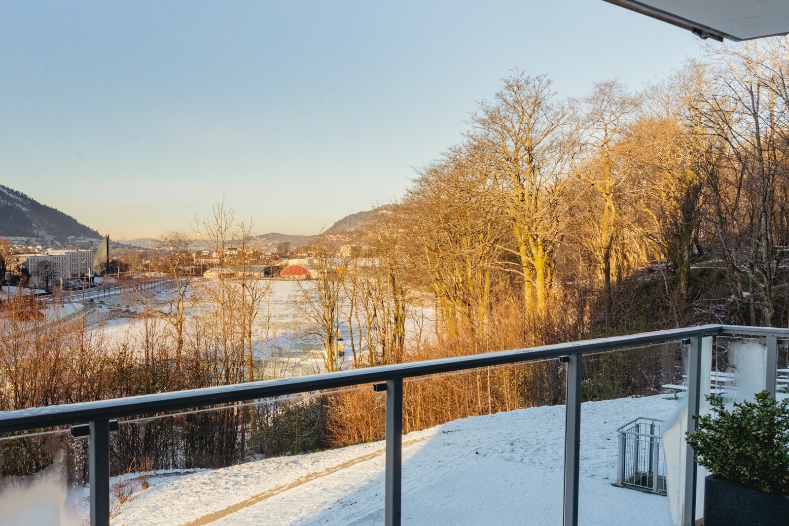 Her har du en flott utsikt mot blant annet Løvstakken og ned mot bykjernen. Galleribilde