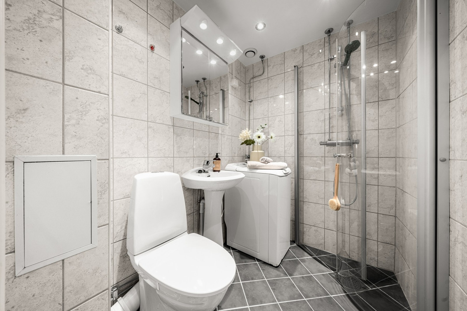 Pent flislagt bad pusset opp i regi av borettslaget i 2009. Galleribilde