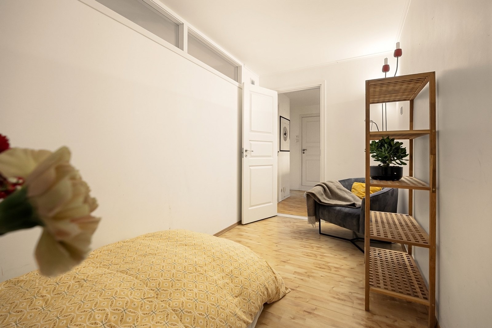 Rommet er ikke godkjent som soverom eller rom for varig opphold. Galleribilde