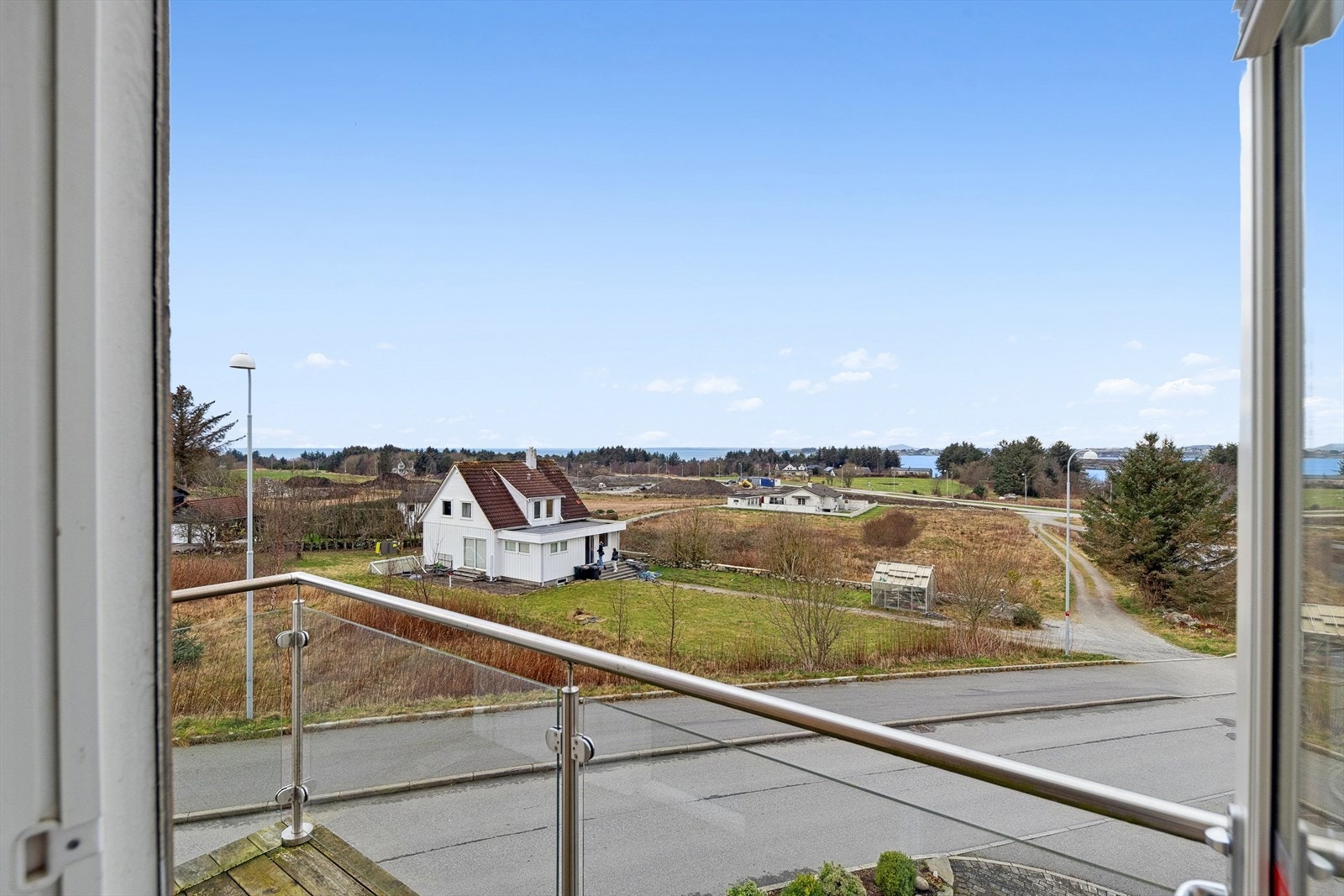 Fra balkongen kan man nyte flott utsikt! Galleribilde