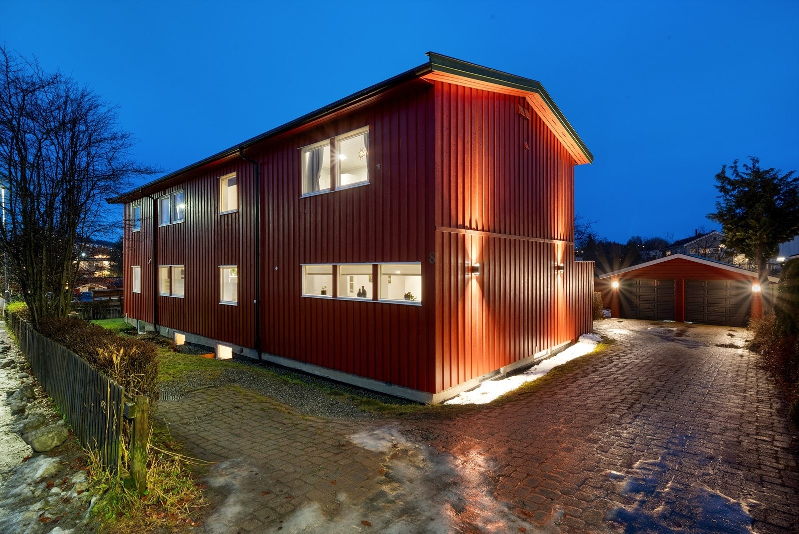 En innholdsrik og velholdt familiebolig med tidligere leieforhold på totalt 23 000,- Galleribilde