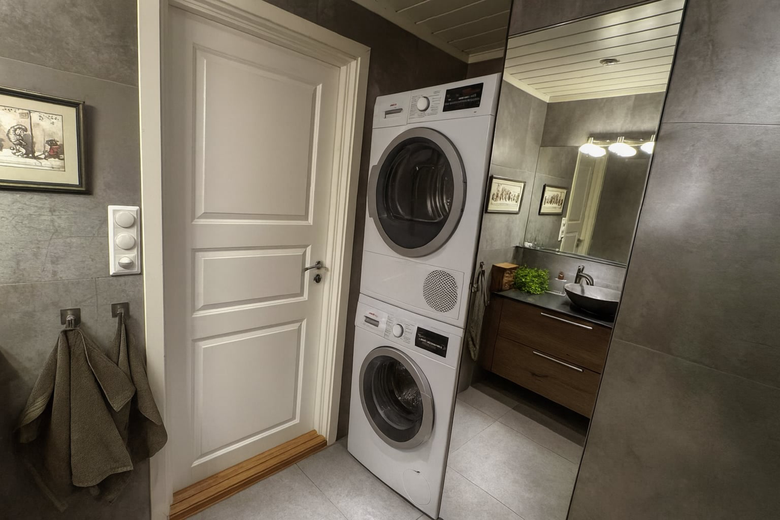 Alternativ planløsning - Slik var løsningen tidligere på badet før nåværende eiers endringer Galleribilde