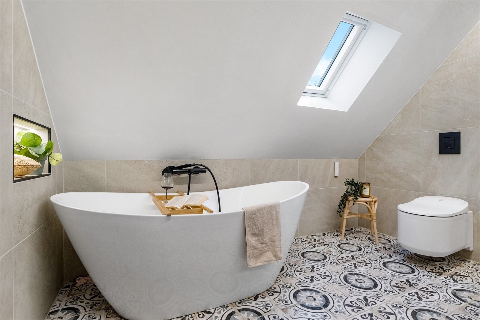 Her kan du senke skuldrene og nyte et beroligende bad. Galleribilde