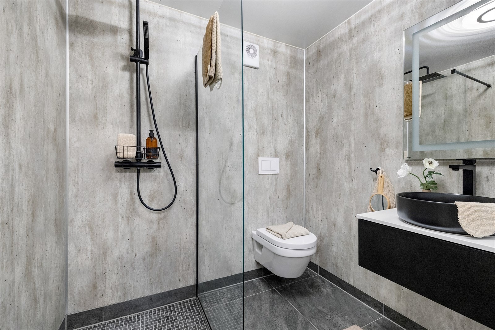 Hoveddelen har to bad som begge er nye i 2021. Galleribilde