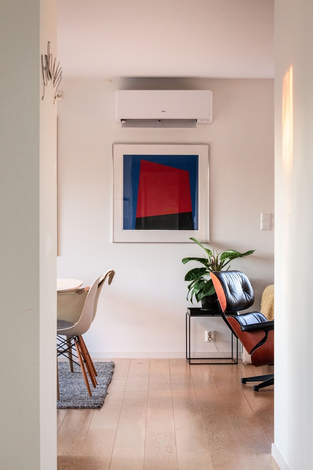 Stuen har varmepumpe. Galleribilde