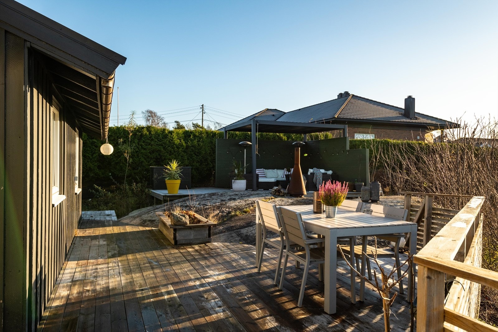 Uteplass Galleribilde