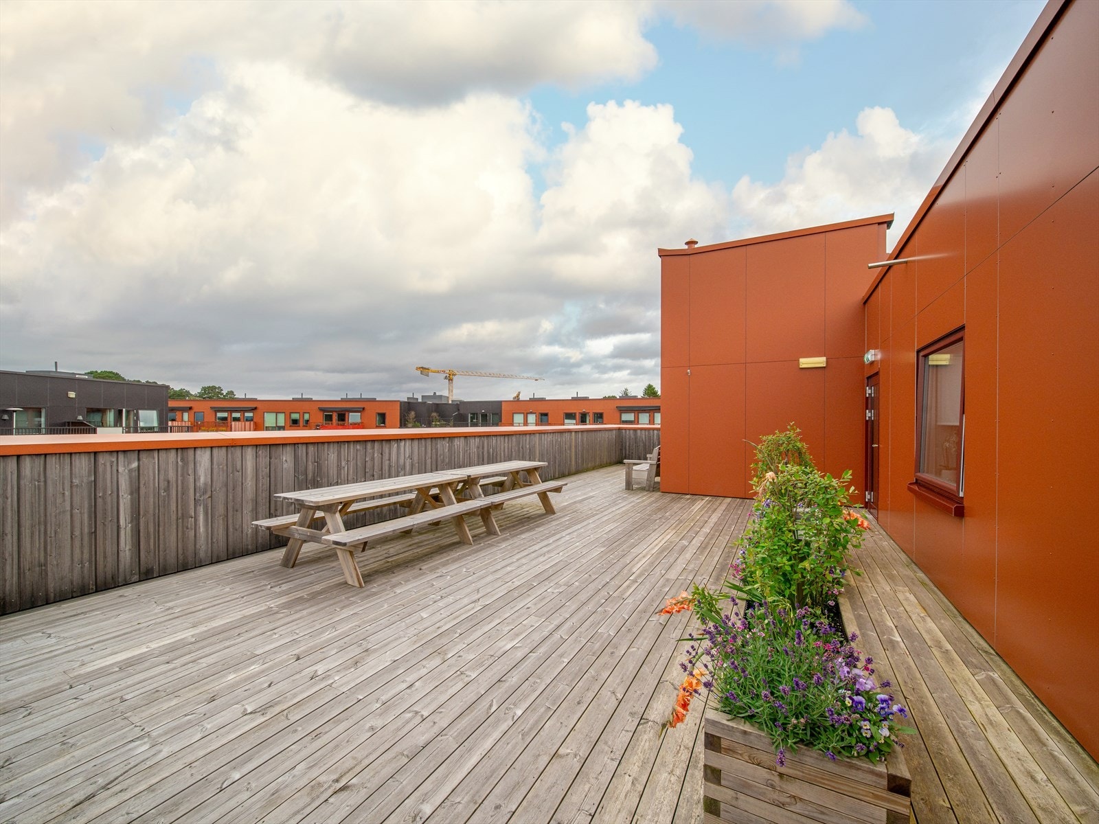 Felles takterrasse som beboerne fritt kan disponere! Galleribilde