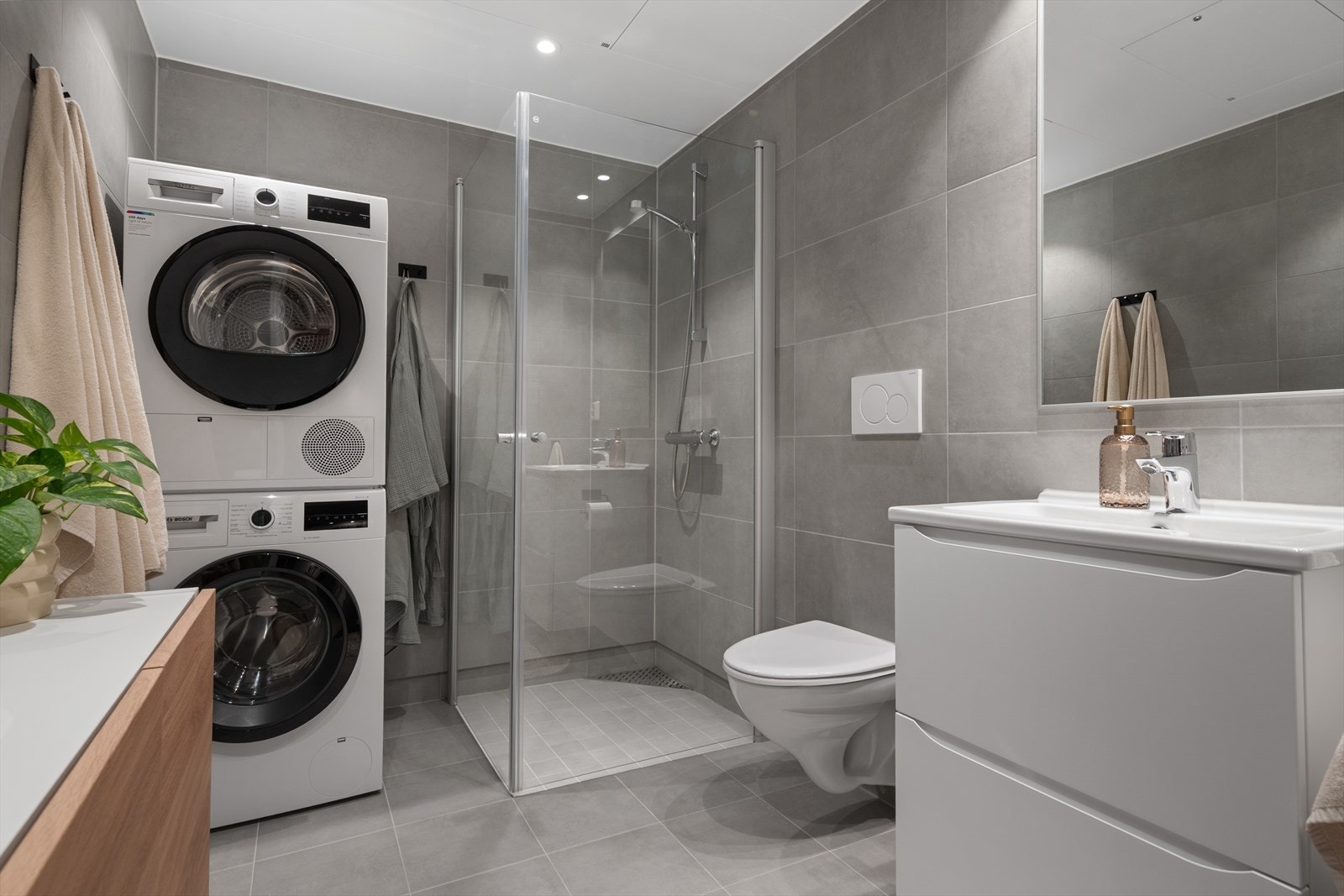 Rålekkert bad på ca 4,5 kvm med gulvvarme. Galleribilde