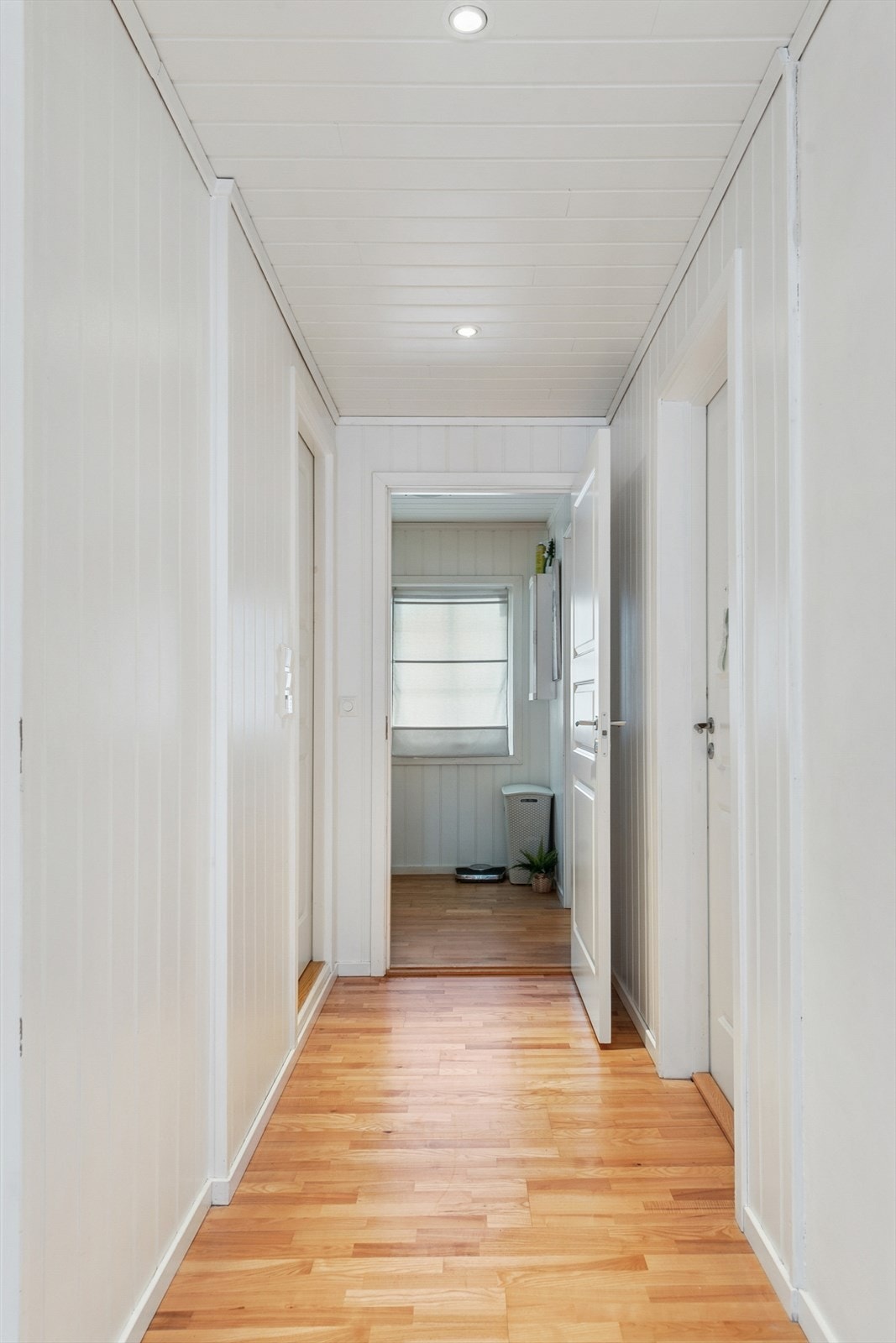 Gang leilighet 1. etasje. Galleribilde