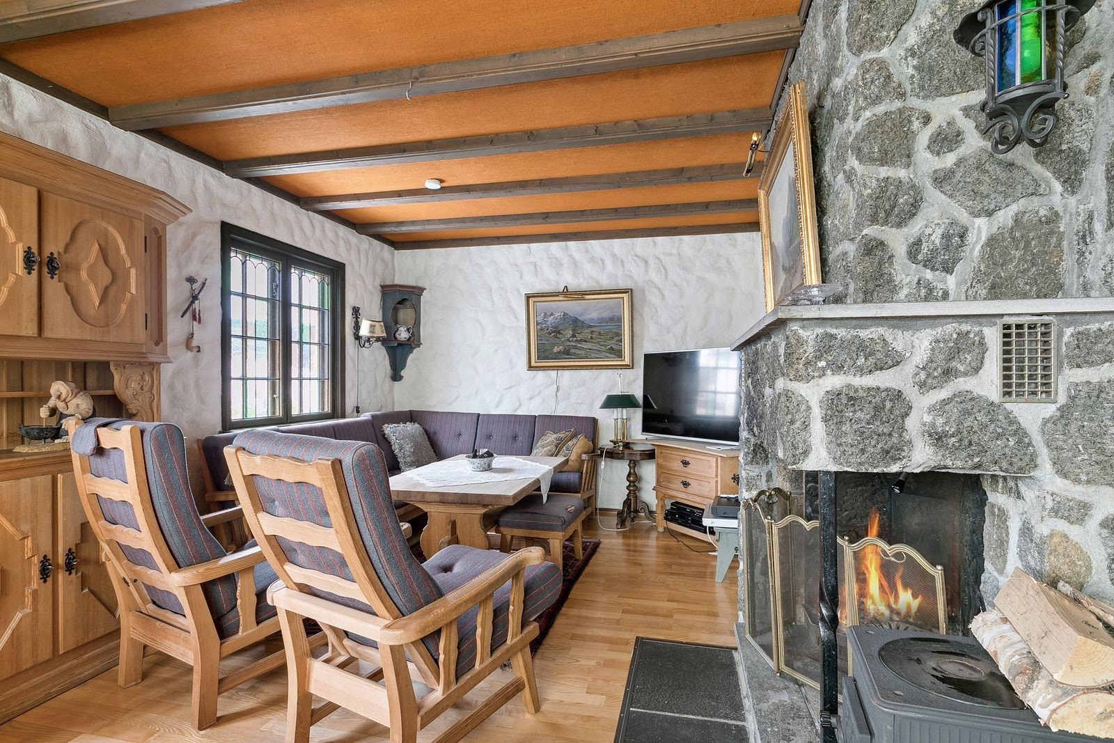 Peis som kan varme opp kjølige kvelder. Galleribilde