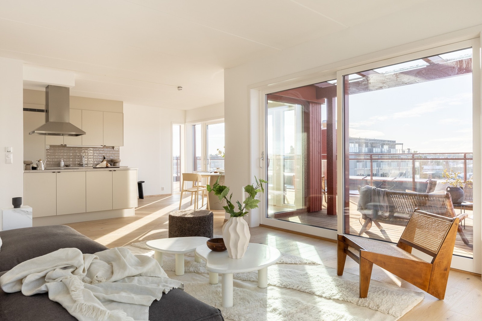 Myrsletta 31 presenteres ved Mekleriet Oslo ved Ole Anders Teslo og Charlotte Marie Bårdsen. Galleribilde