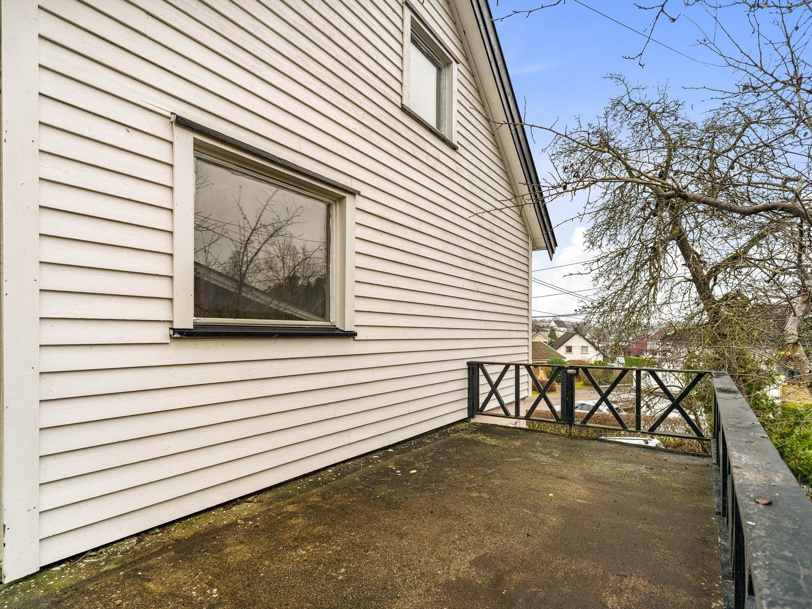 Terrassen er usjenert og skjermet for innsyn Galleribilde