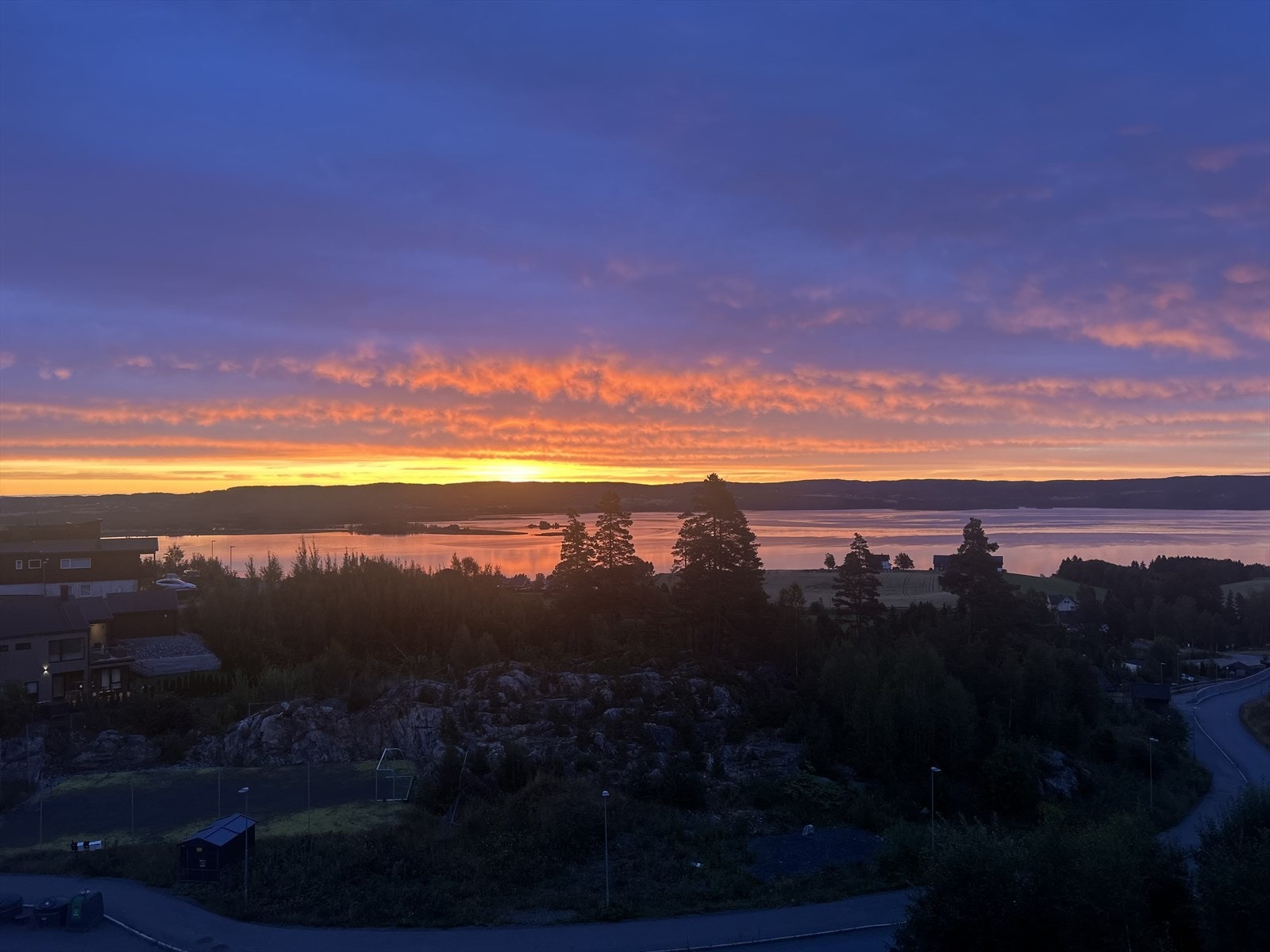 Selger sine private bilder. Galleribilde