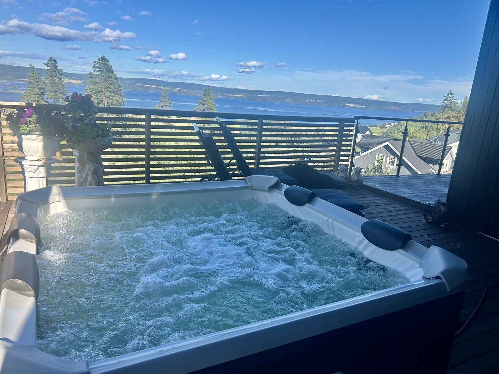 Selger sine private bilder. Galleribilde