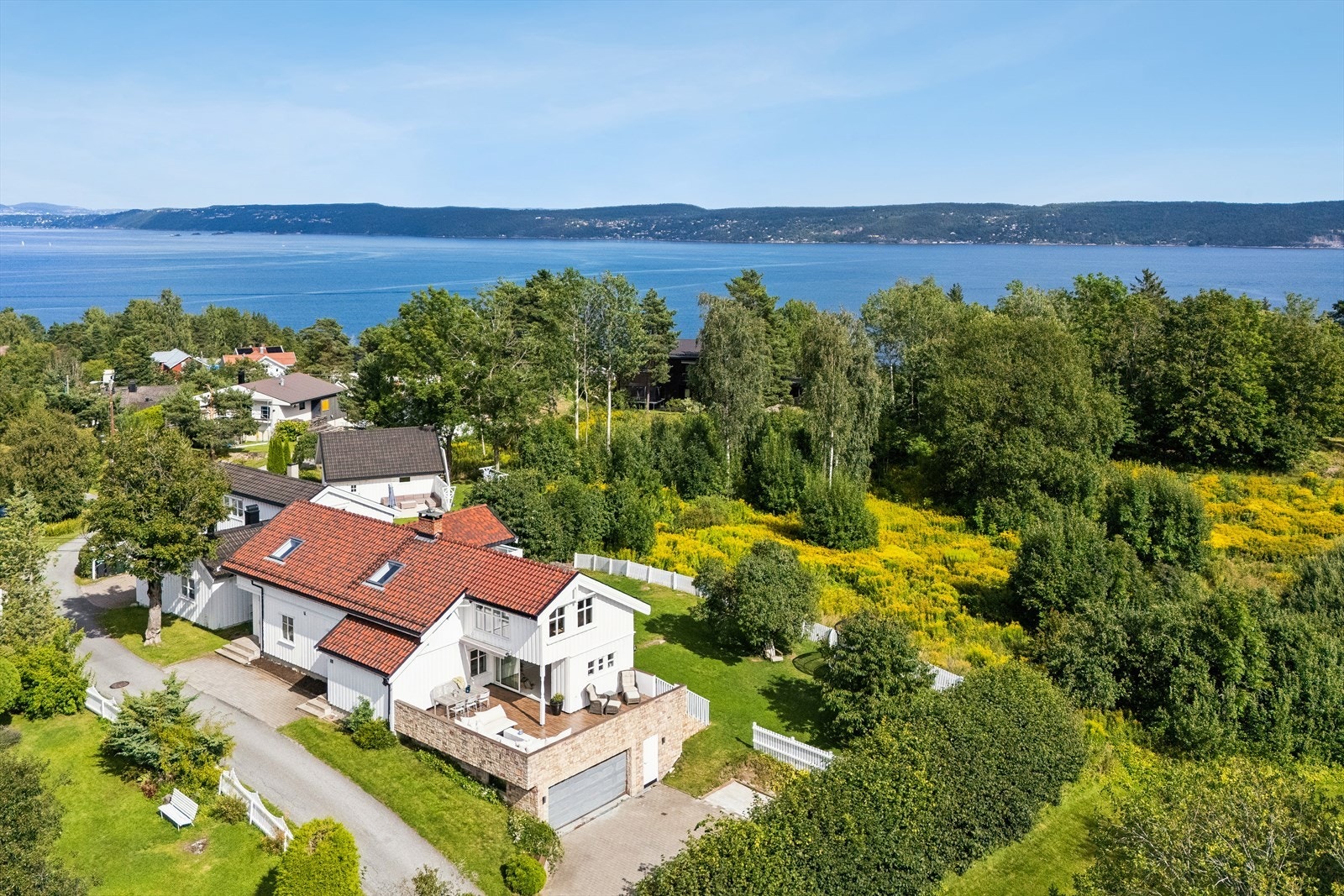 Usjenert beliggenhet på Bergertoppen! Galleribilde