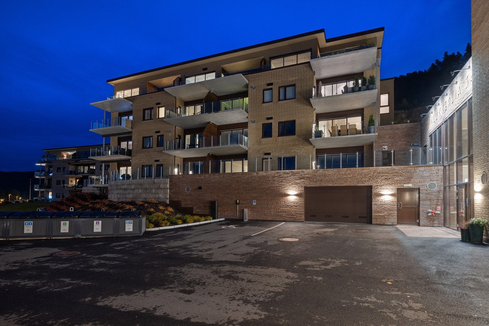 Flott nyoppført boligbygg fra 2023. Galleribilde
