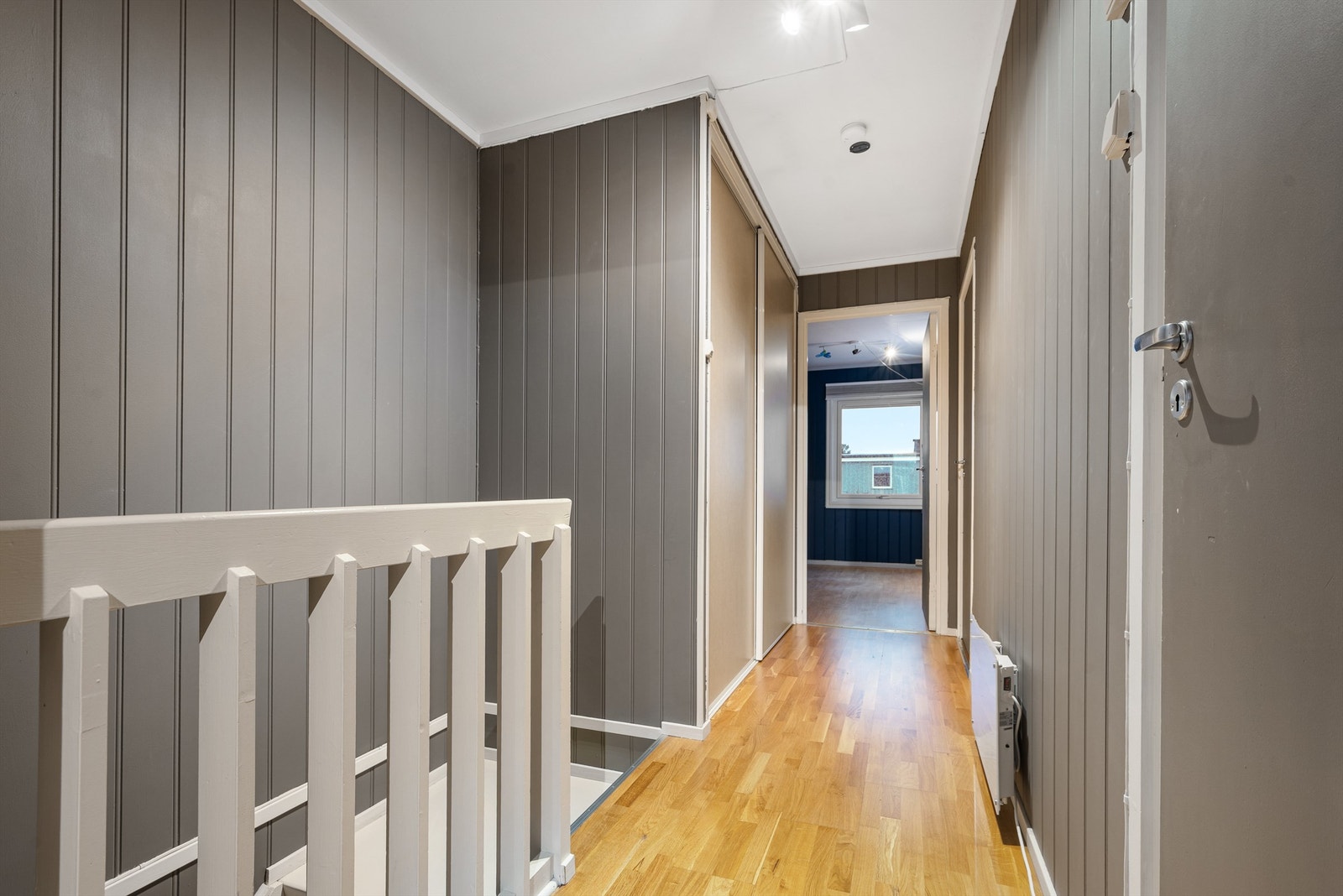 Gang i andre etasje Galleribilde