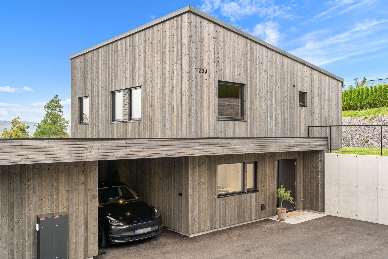 Moderne, minimalistisk funkisbolig Galleribilde