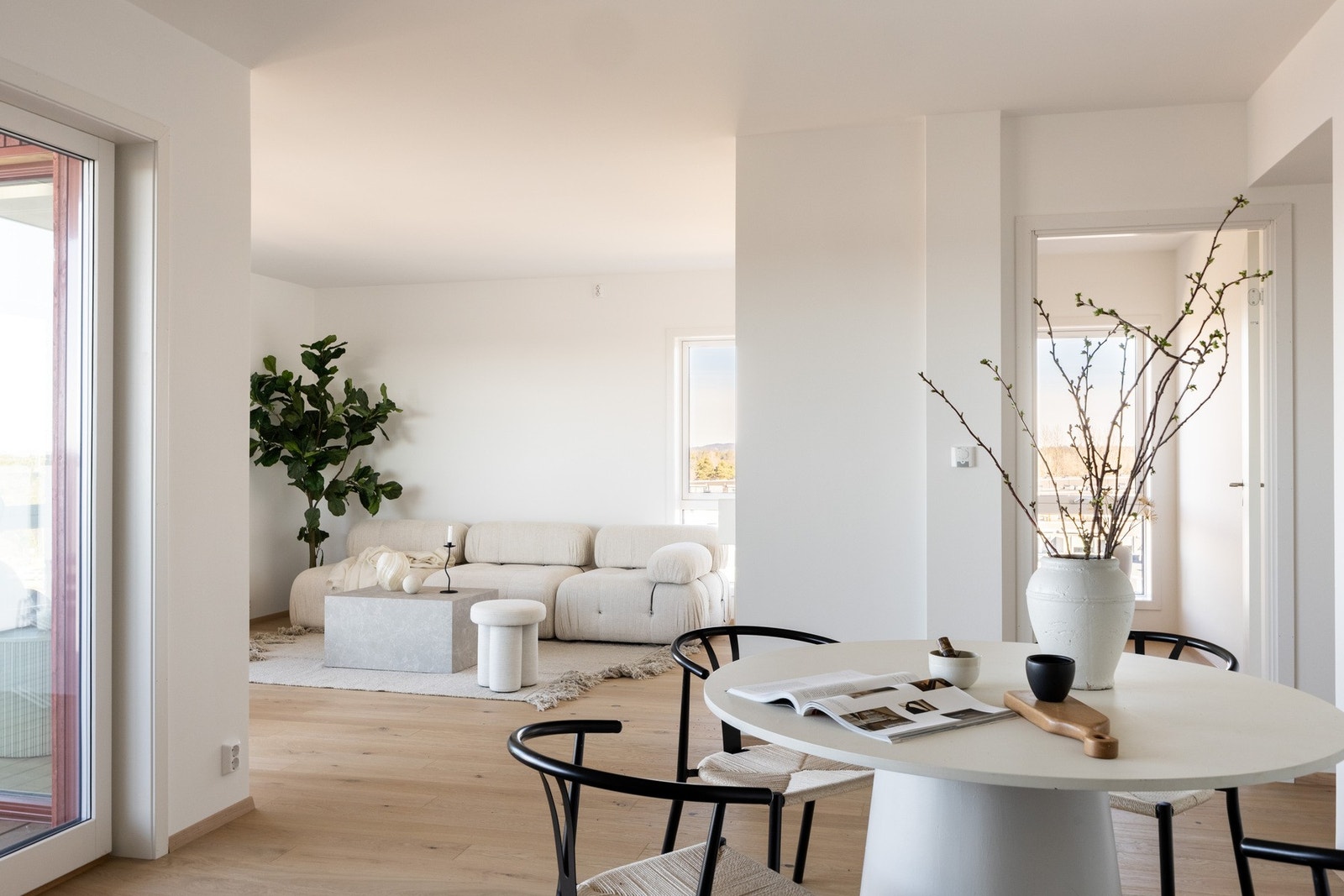 Nå har du muligheten til å flytte rett inn i en ny moderne leilighet i Kanalparken! Galleribilde