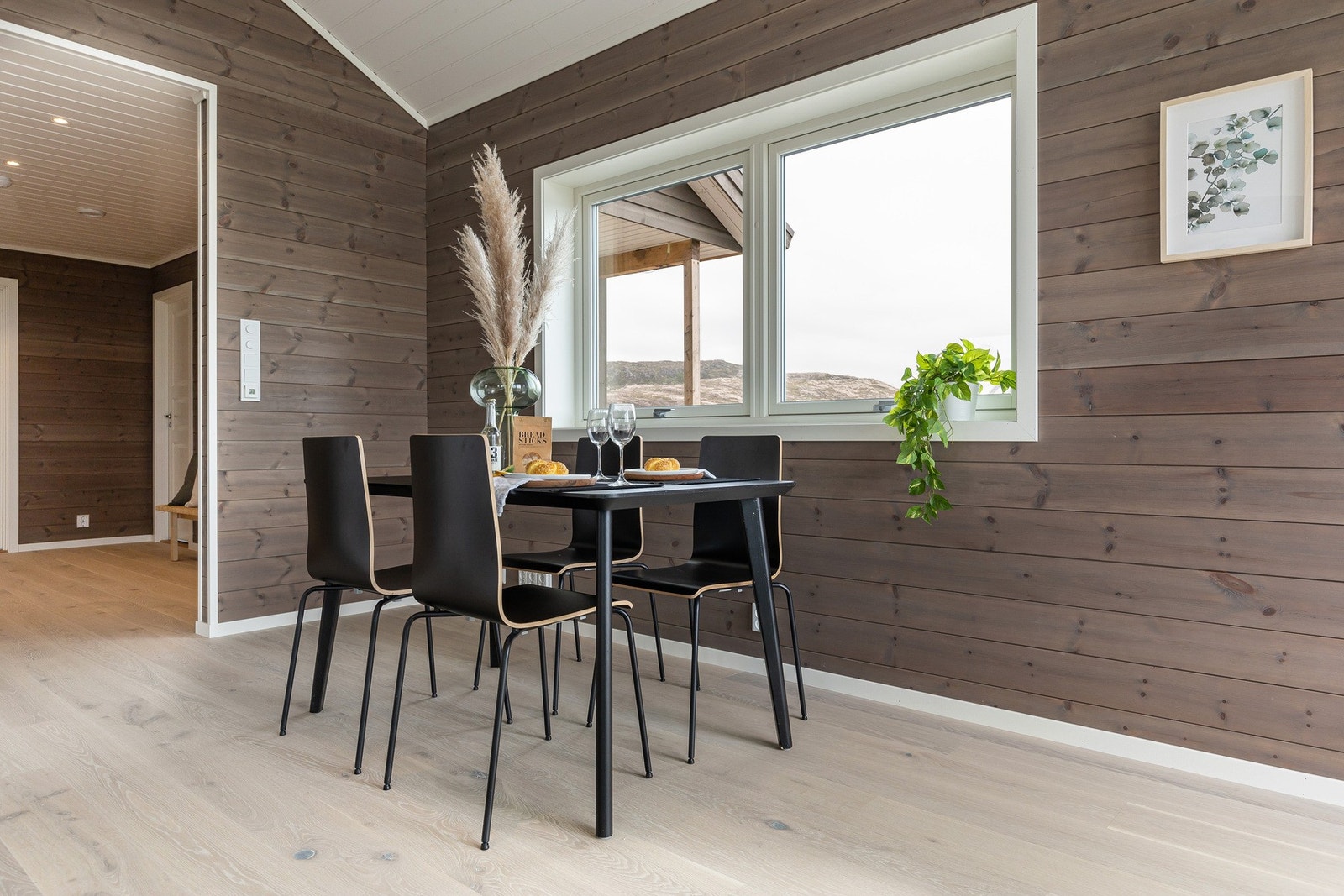 Her kan familien samles til hyggelige middager og spillkvelder. Galleribilde