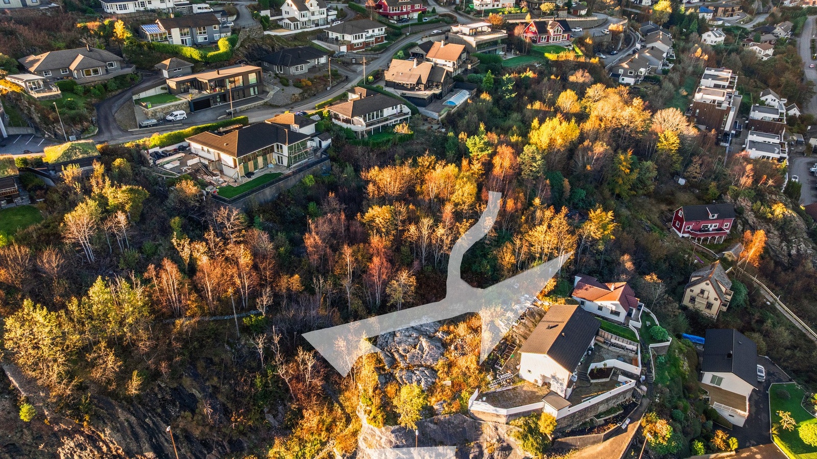 Denne tomten har et areal på 569,6 kvm. Galleribilde