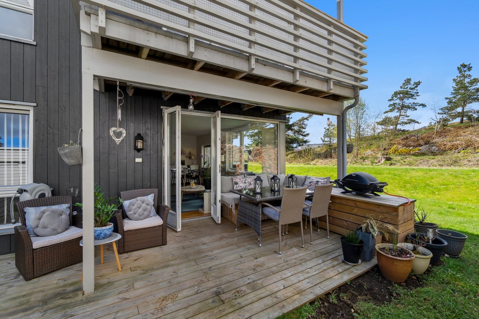 Leiligheten er en lys og moderne andeleilighet som ligger i et rolig, populært og barnevennlig boligområde på Thorøya Galleribilde