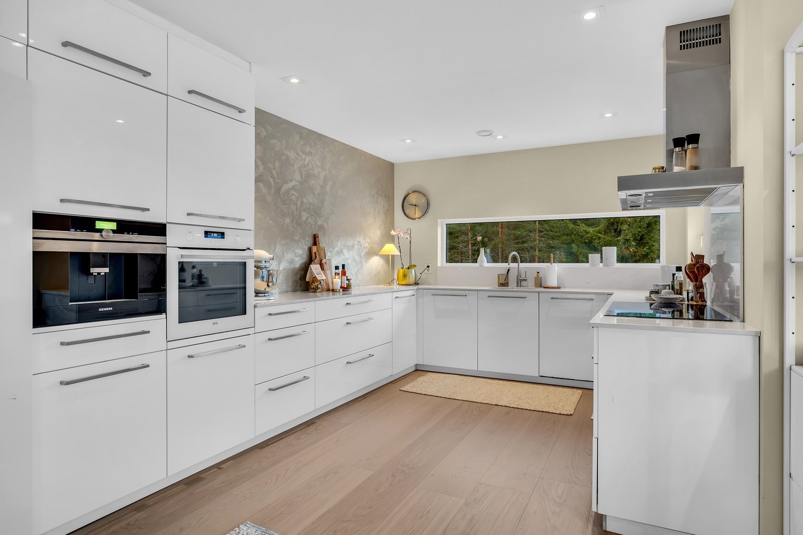 Pen kjøkkeninnredning fra KVIK Galleribilde