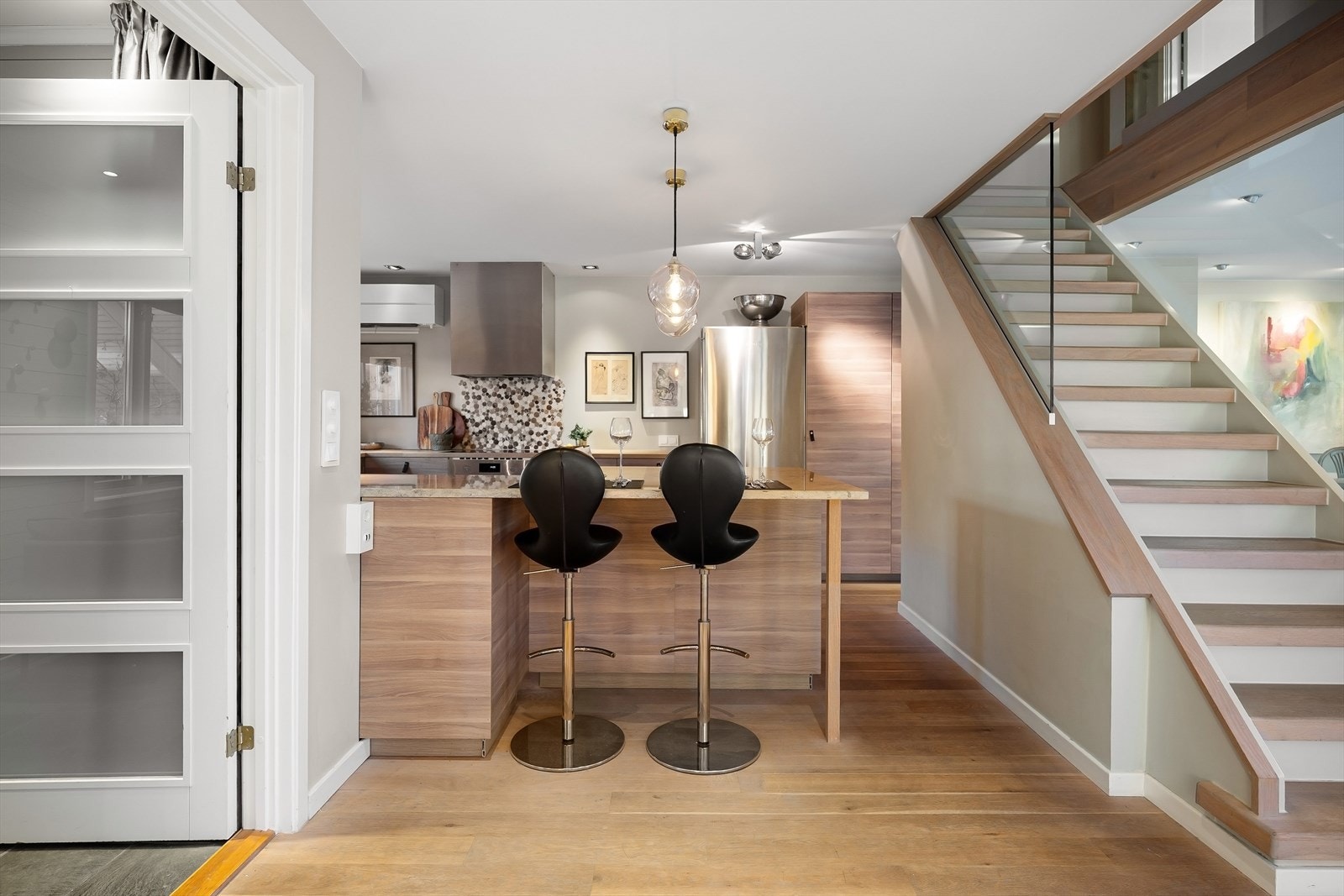 Kjøkken i delvis åpen løsning Galleribilde