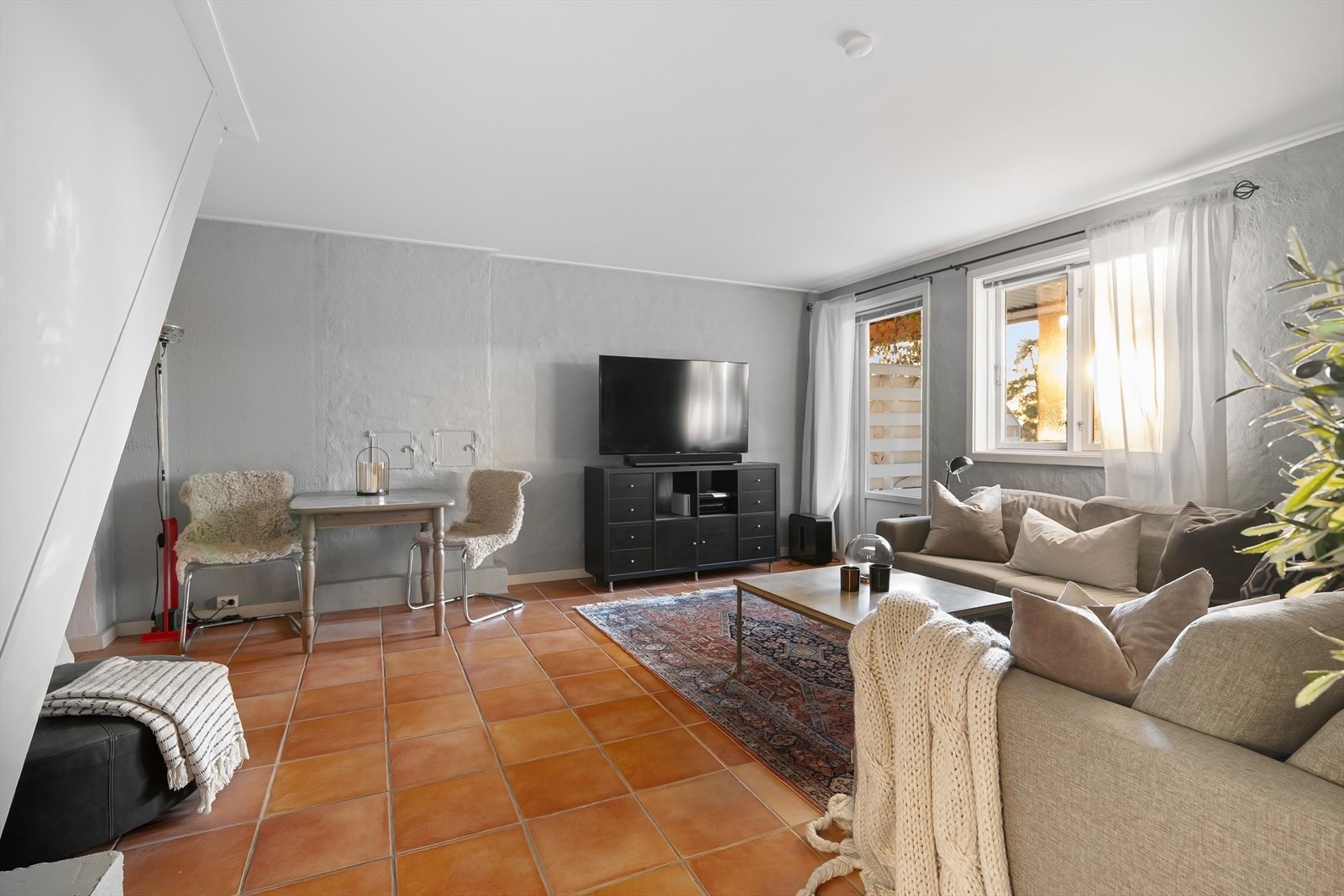 Stue u.etg. Galleribilde