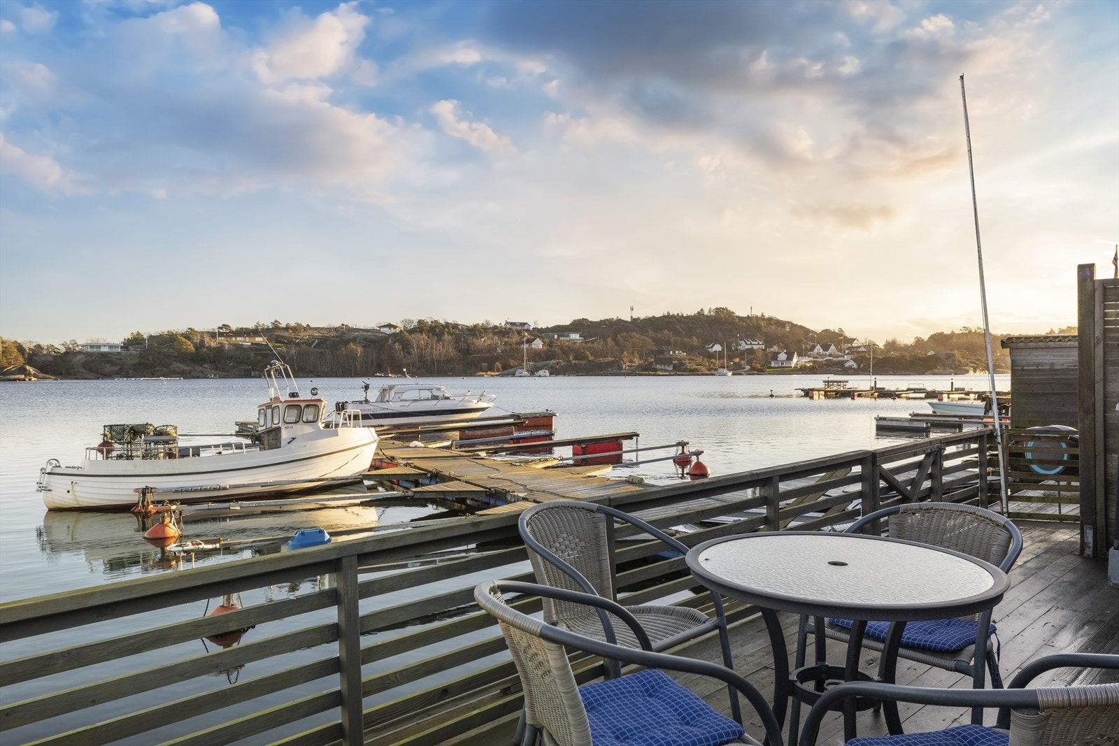 Nordvik Eiendomsmegling v/Christoffer Kvalshaugen ønsker deg velkommen til Ormeletveien 140. (Foto: A7) Galleribilde