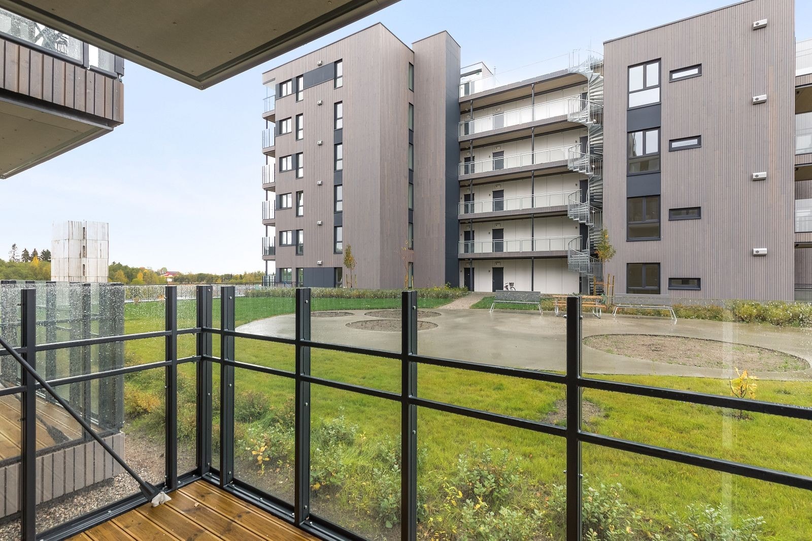 Ettermiddag og kveldssol. Galleribilde