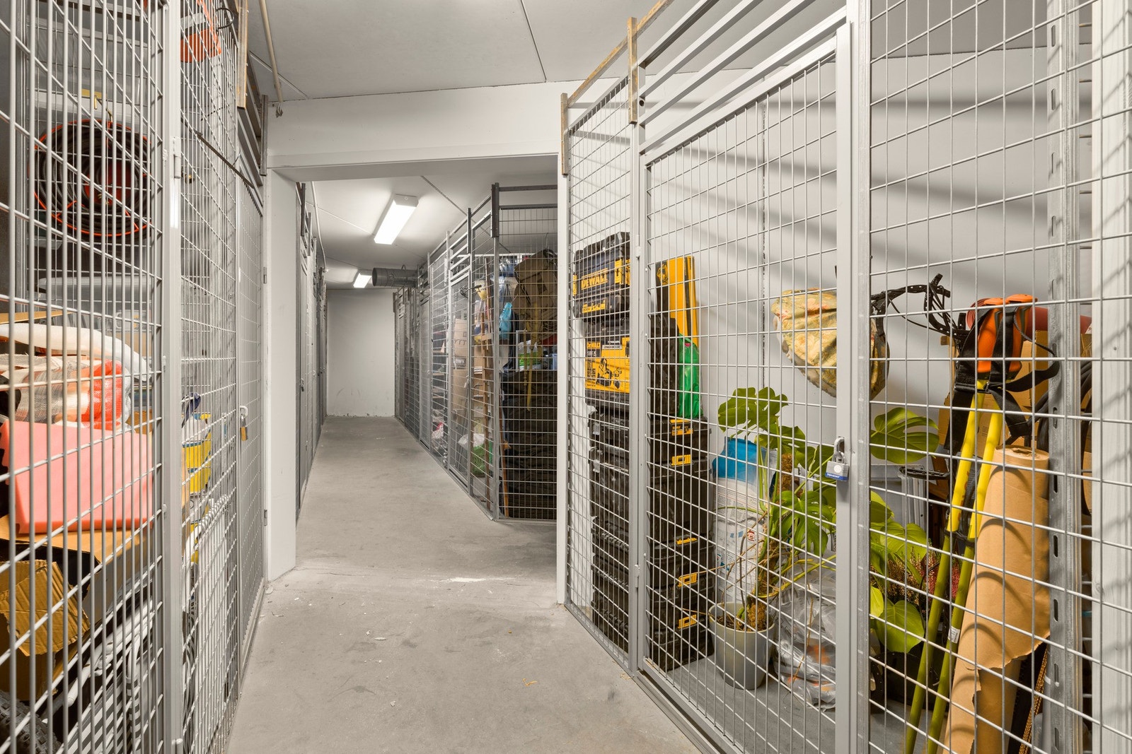 Det følger også med en kjellerbod på ca. 8 kvm. Galleribilde