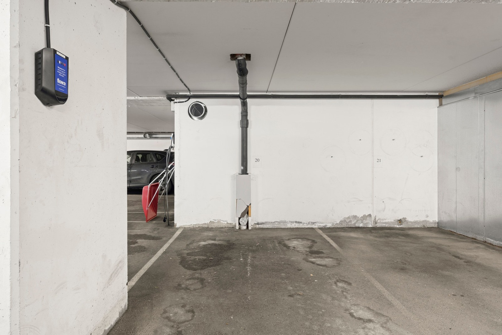 Parkeringsplasser kan leies ut gjennom styret. Galleribilde