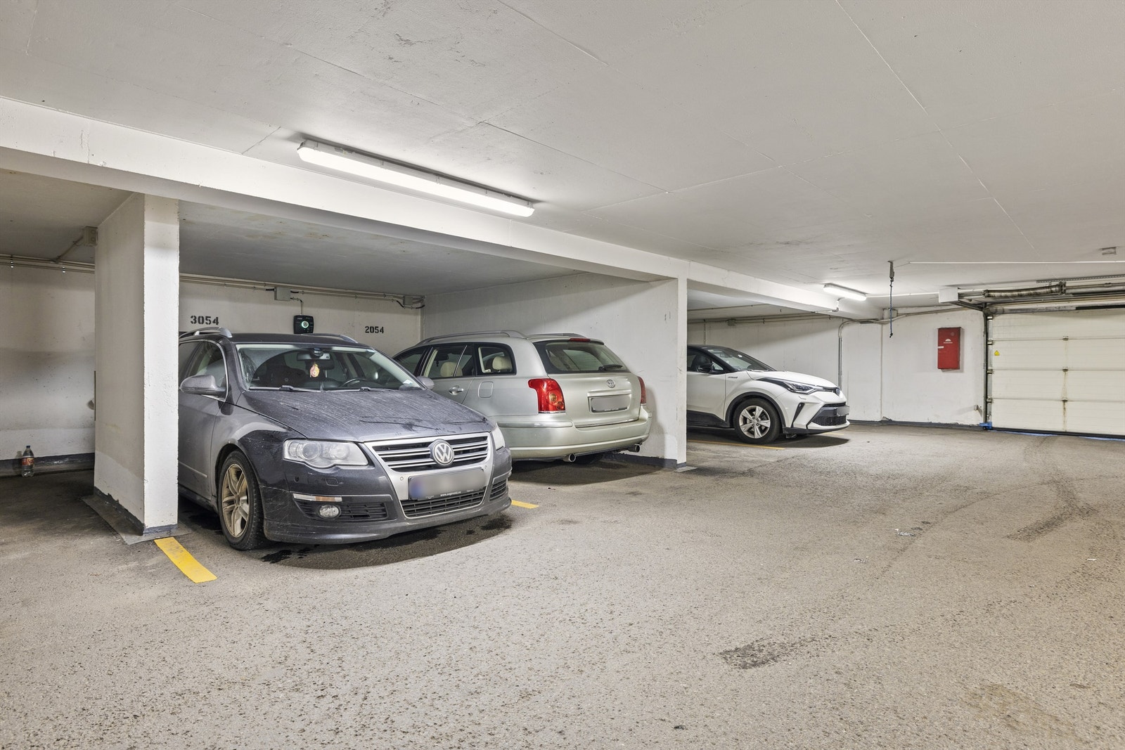 Garasjeplass medfølger salget. Galleribilde