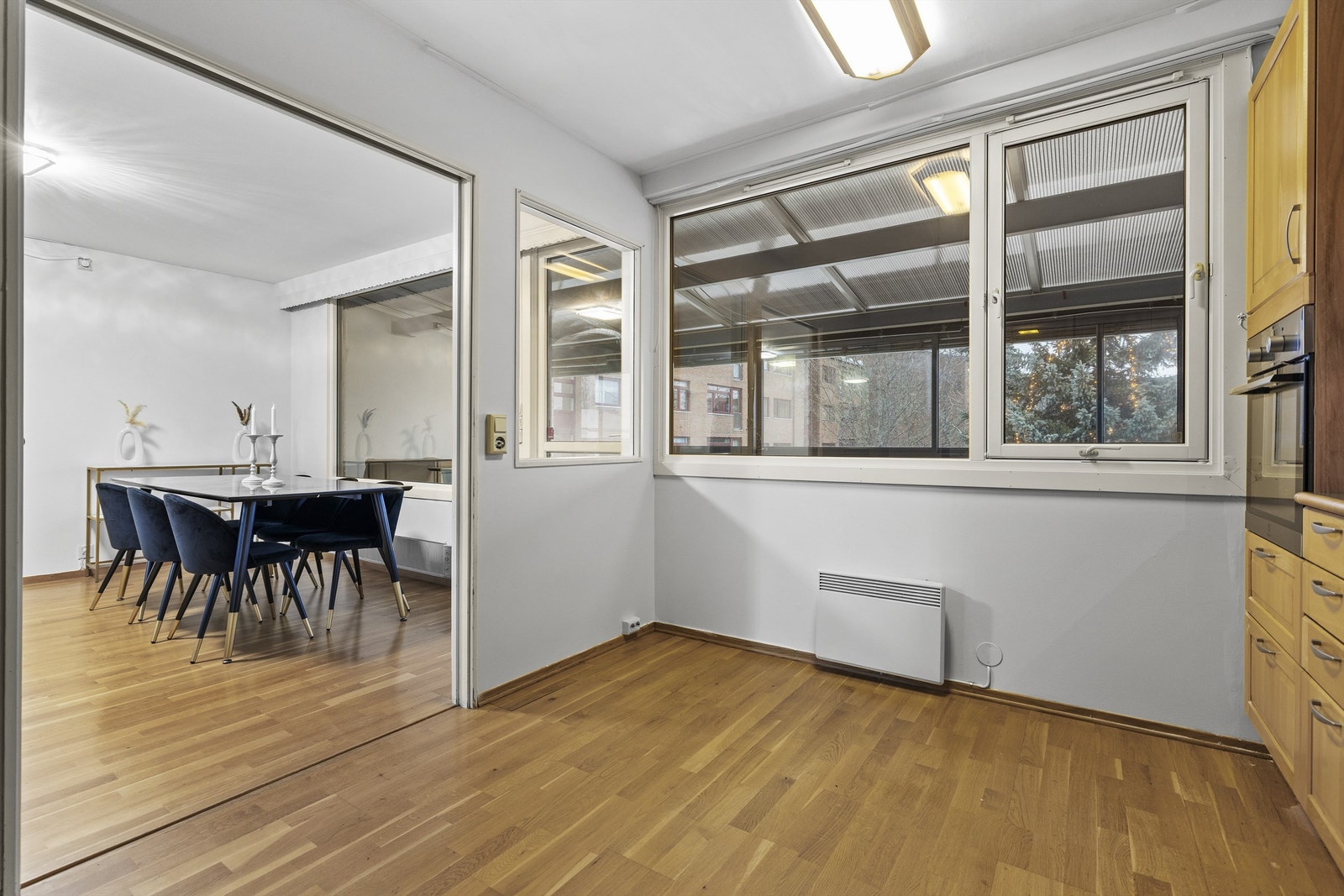 En delvis åpen løsning sørger for et naturlig og sosialt samlingspunkt Galleribilde