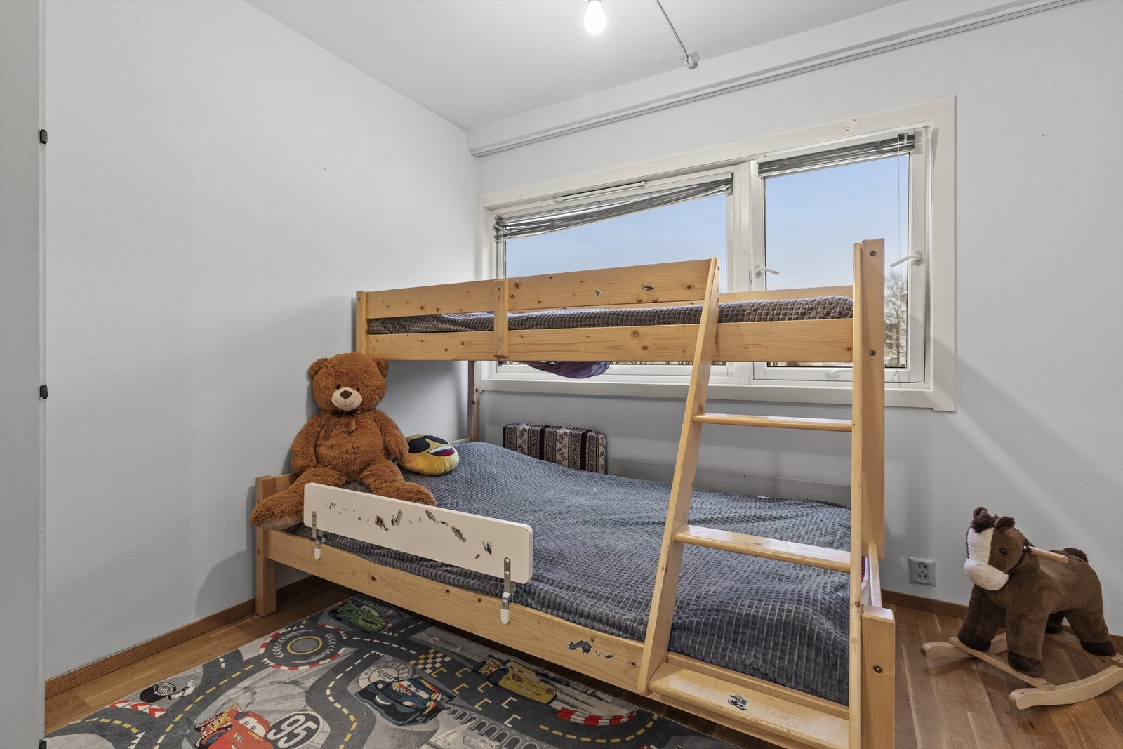 Rommet er holdt i nøytrale nyanser og kan anvendes etter eget behov og ønske Galleribilde