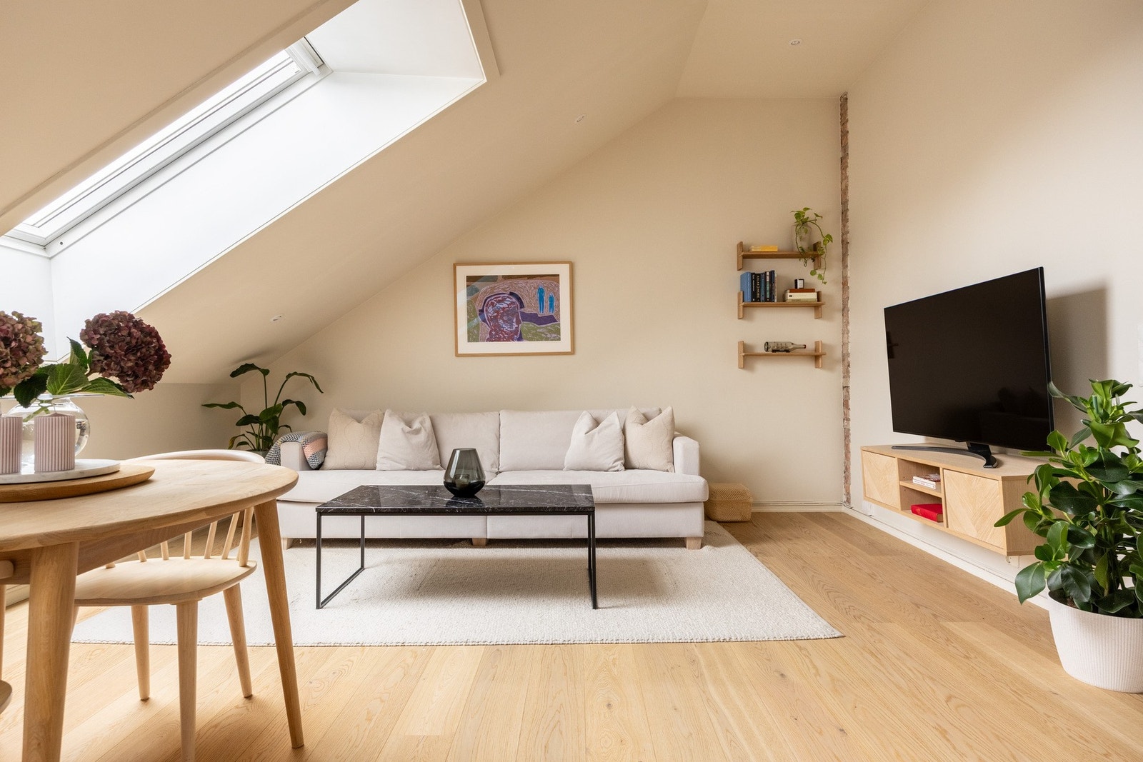 Vogts gate 44A presenteres av Ole Anders Teslo. Fotograf: Daniel Bergsagel. Galleribilde