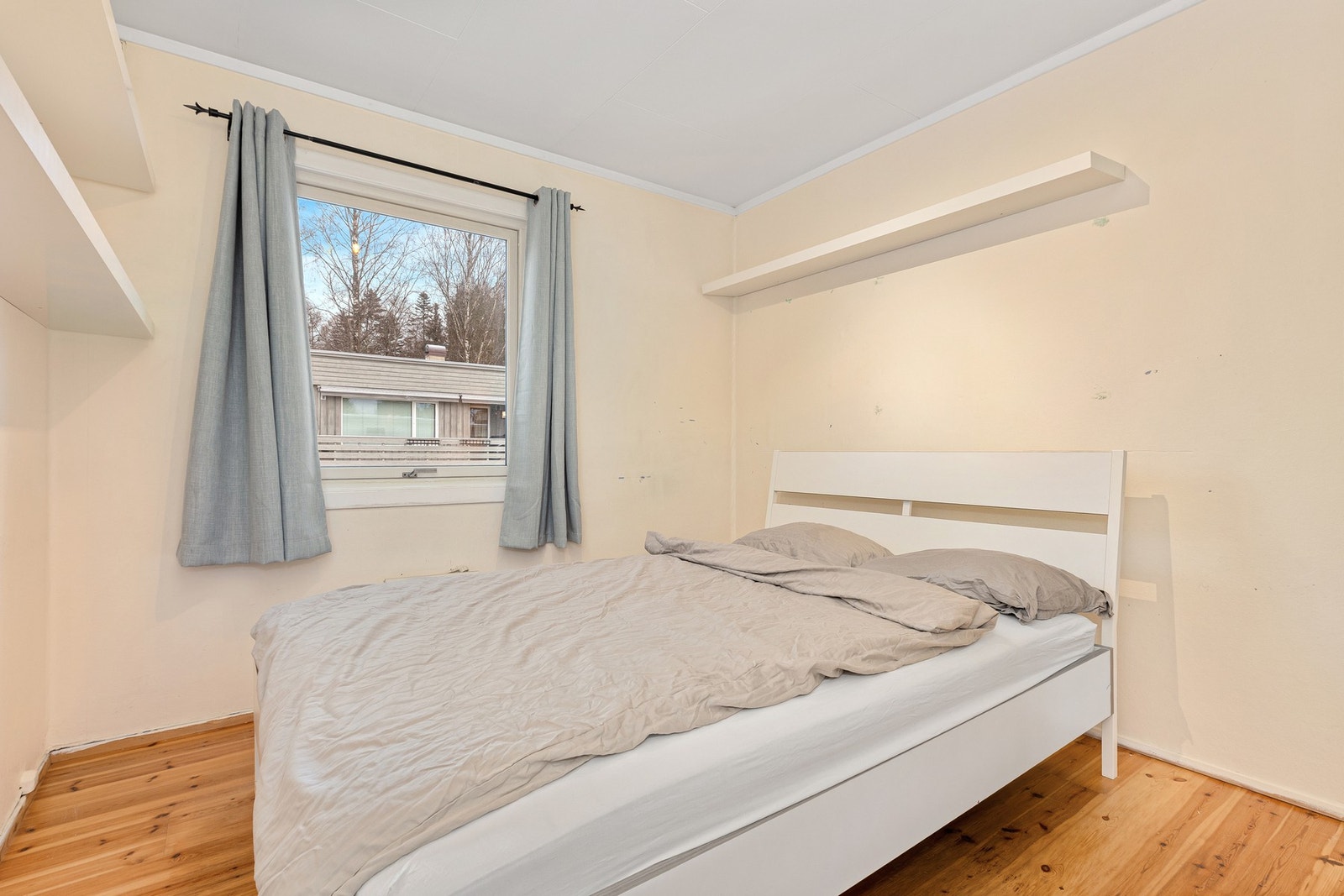 Soverom 2 - Soverom av god størrelse som passer perfekt som barnerom Galleribilde