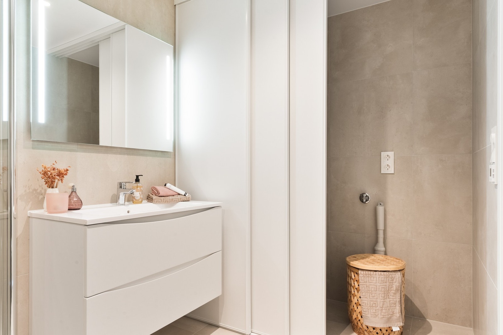 Eget bad fra hovedsoverom. Galleribilde