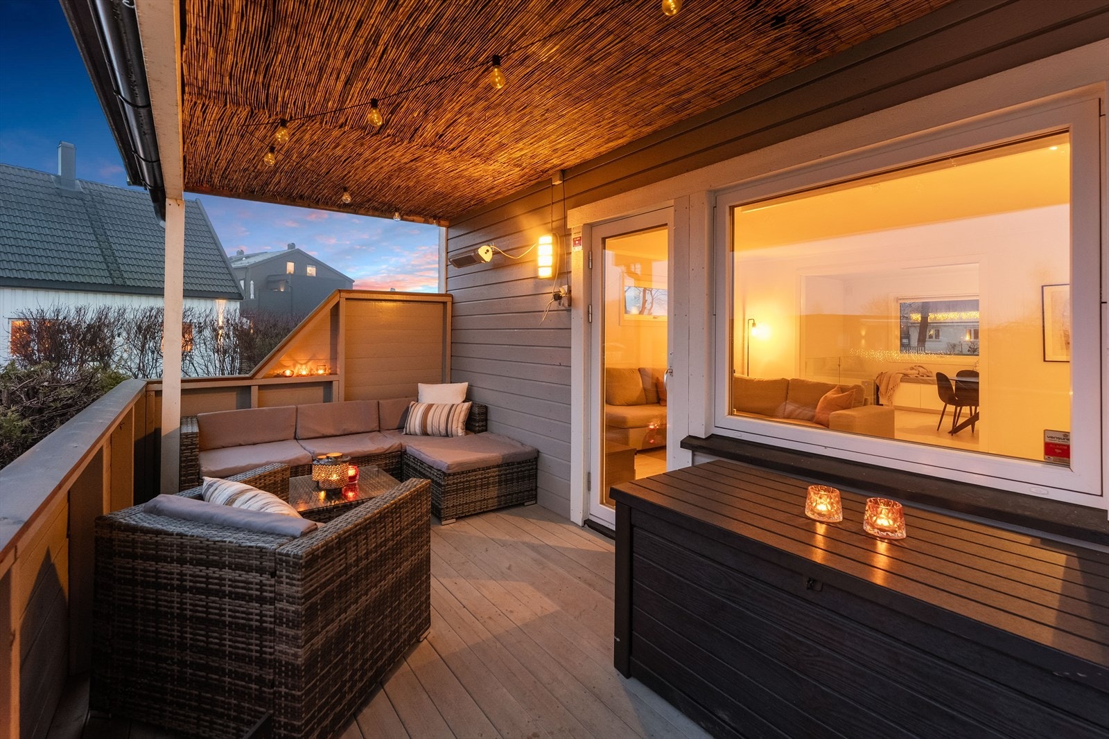 Om sommeren er det deilig å trekke ut for både avslapning og middager i varmen. Galleribilde