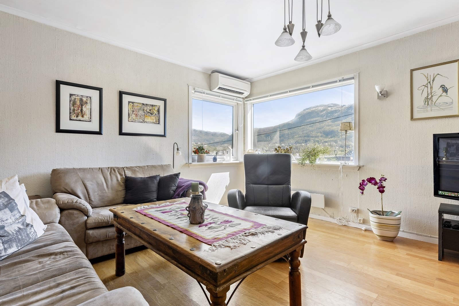 Stue 1. etasje Galleribilde