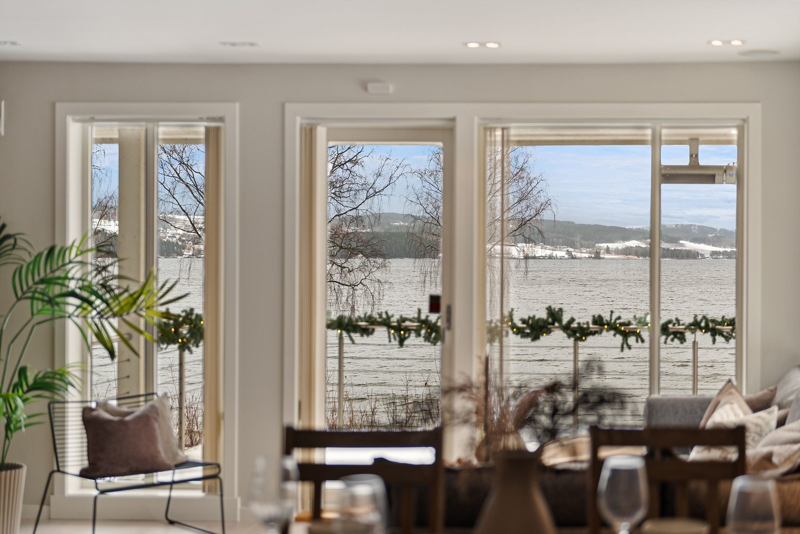 Denne utsikten fra stuen kan bli din! Galleribilde