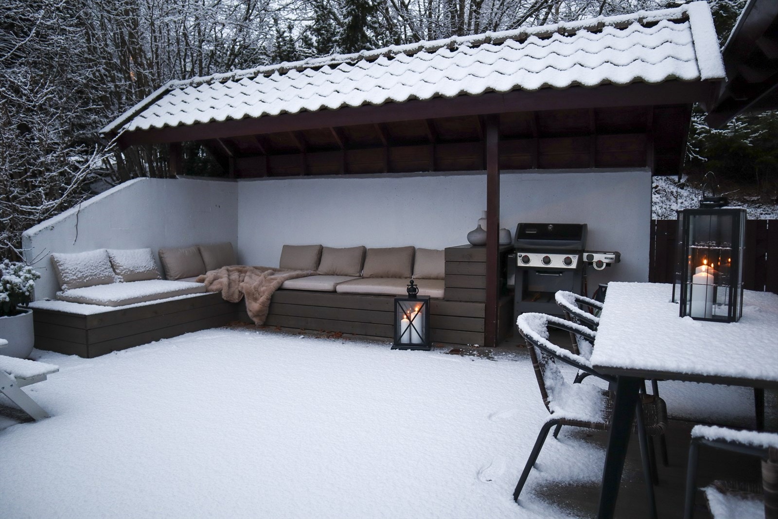 Kveldsstemning fra terrassen. Galleribilde