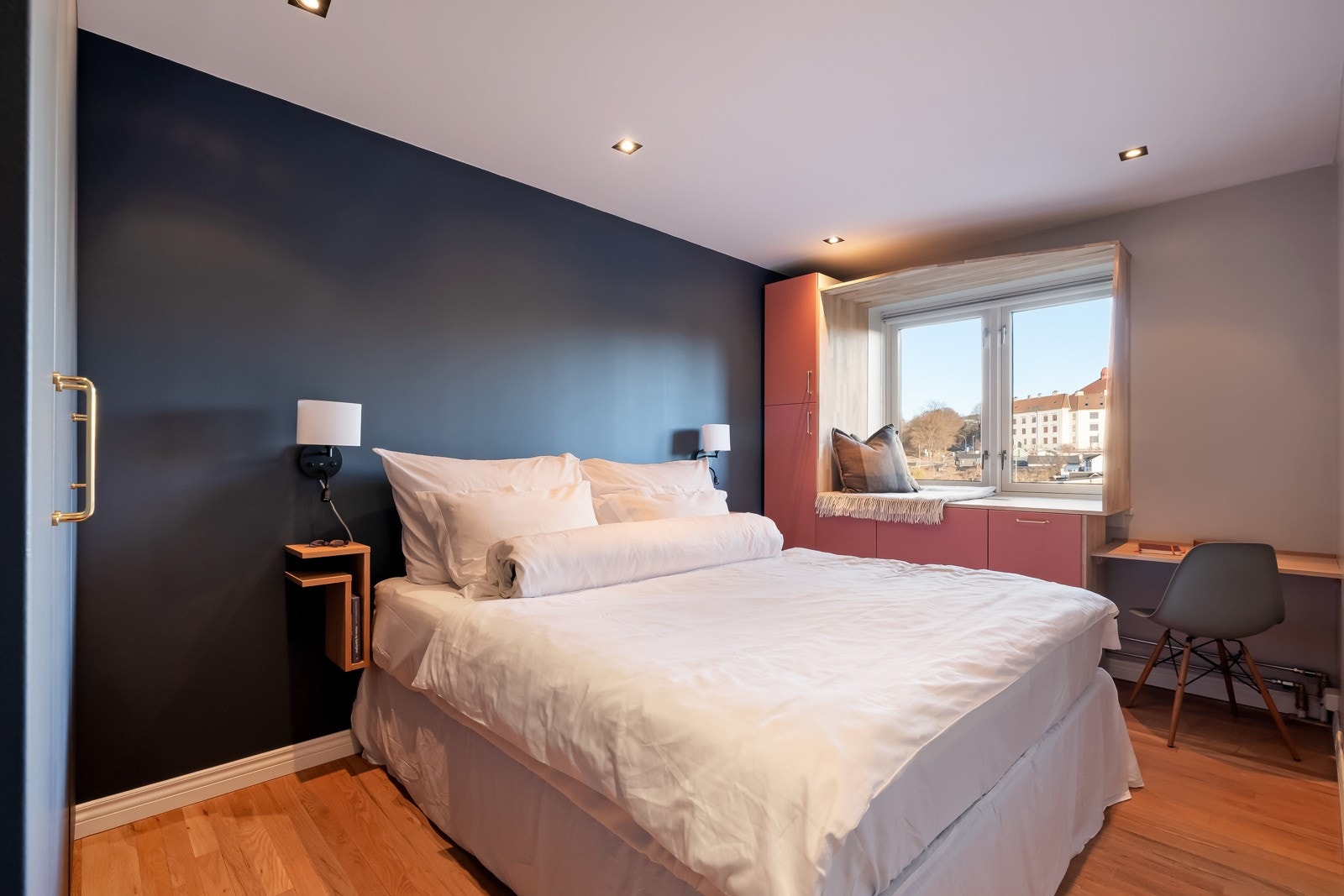 Leiligheten har to gode soverom. Galleribilde