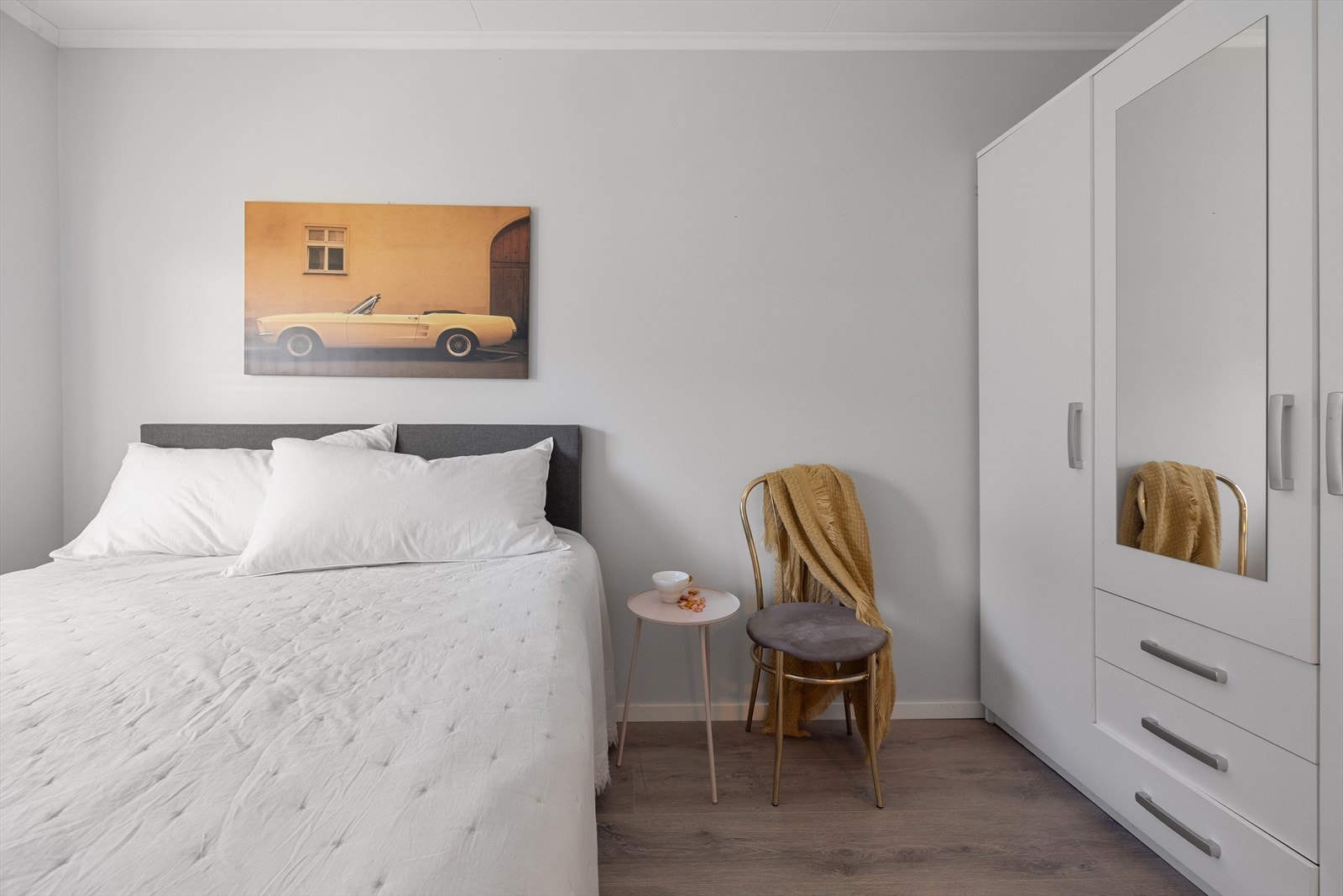 Soverom nr. 1 i 1. etasje. Galleribilde