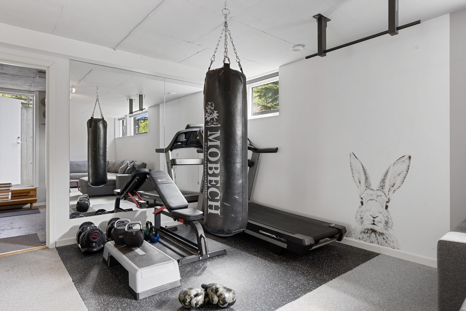 God plass til treningsutstyr. Galleribilde