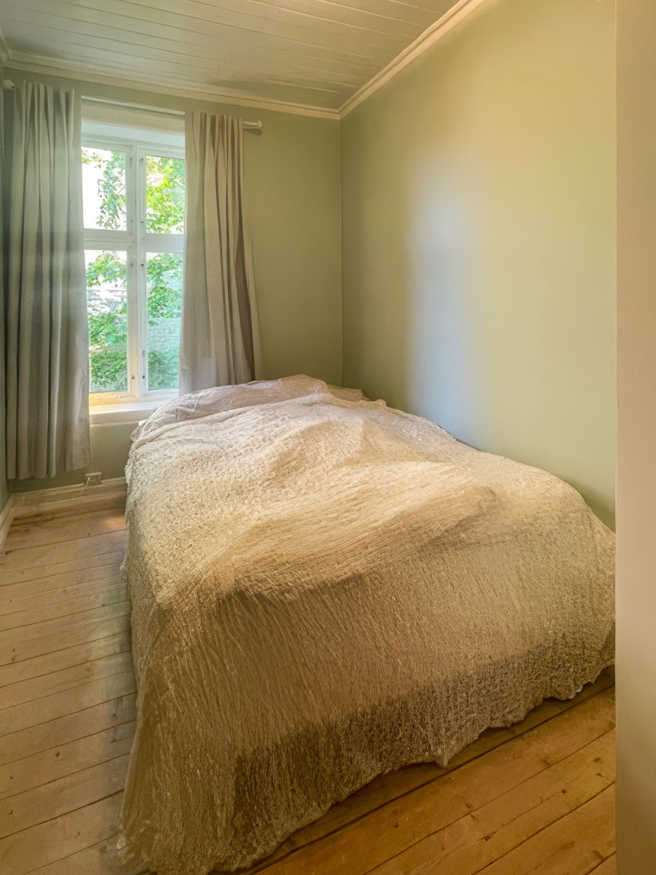 Selgers bilde av soverom 2, hvor rommet er benyttet som soverom. Galleribilde